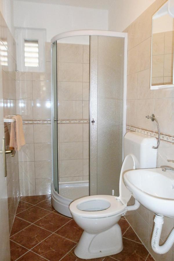 Apartment Biograd Na Moru 5899A Esterno foto